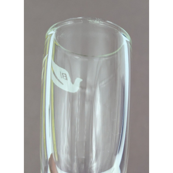 BRANIFF INTERNATIONAL DOVE LOGO AIRLINE CORDIAL SHOT GLASS - Picture 8 of 8